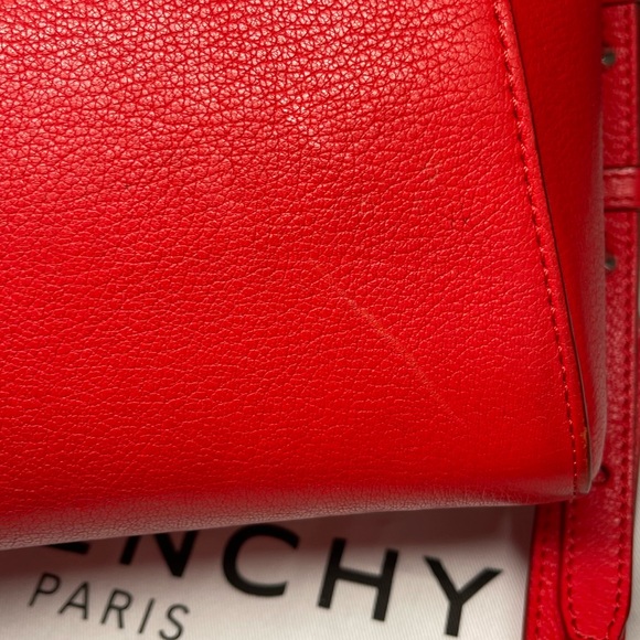 Givenchy red Mini Antigona bag- preloved but in great condition - Picture 7 of 12